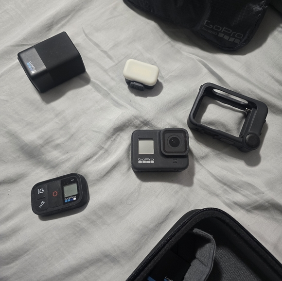 GoPro 8 - Picture 1 of 7